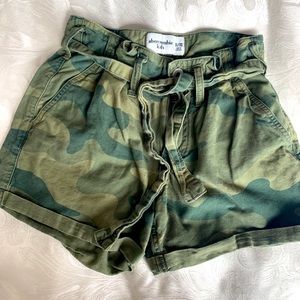 Abercrombie & Fitch Kids cammo shorts with tie